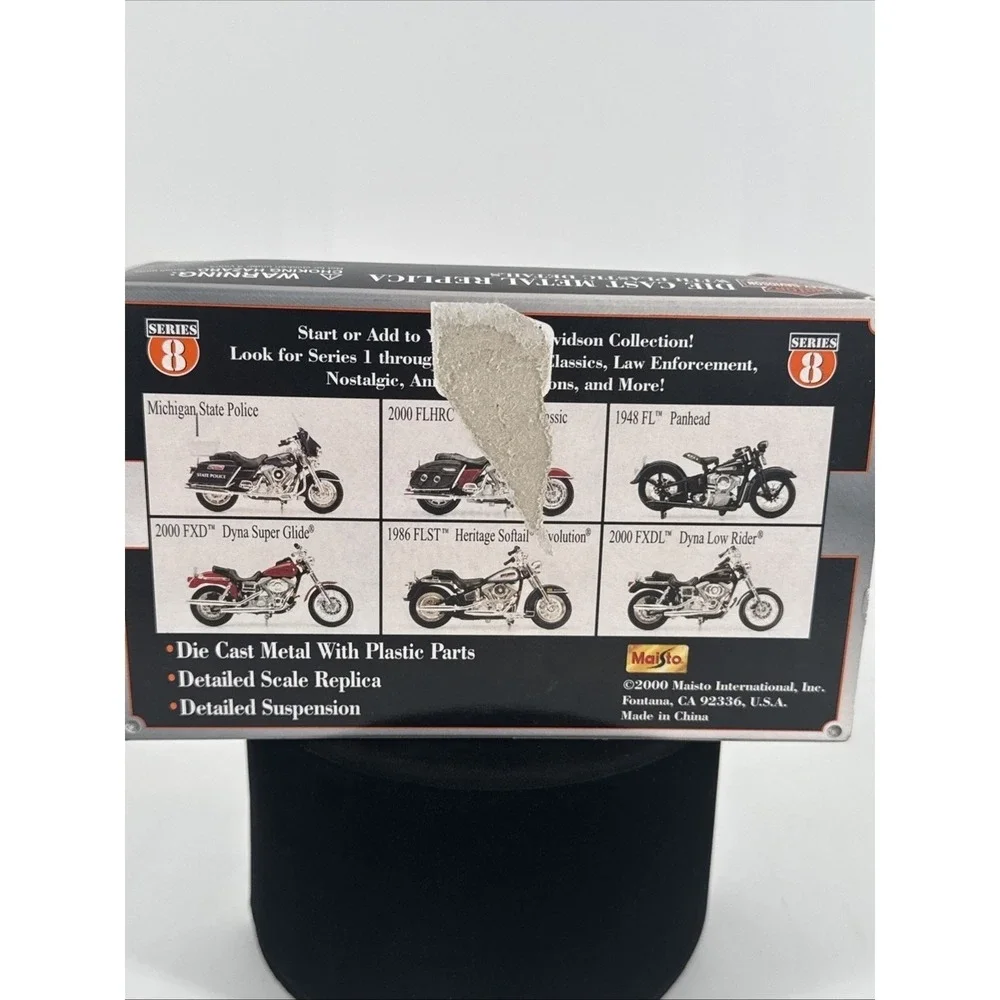 Harley Davidson 1948 FL‎ Panhead 1:18 Die Cast 2000 Maisto Series 8 #31760